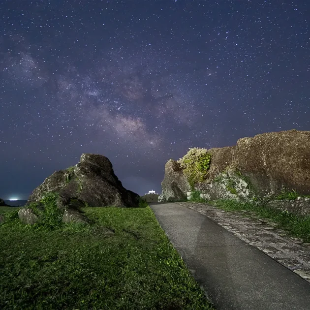 野島崎灯台の散歩道と星空